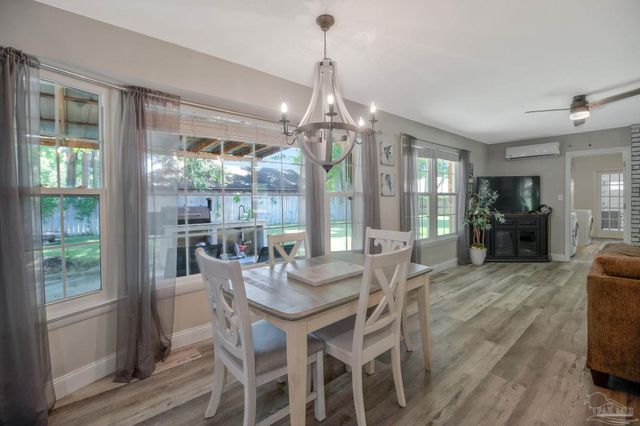 6210 Maybelle Dr, Pensacola, FL 32504