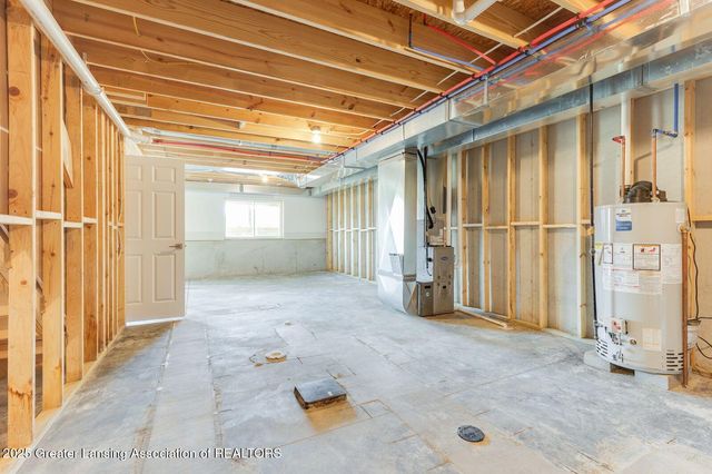 1275 Fieldstone Drive, St. Johns, MI 48879