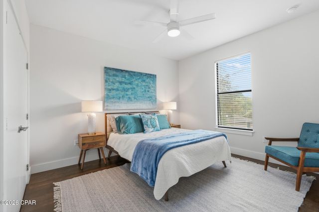 800 Lake Amick Drive, Niceville, FL 32578