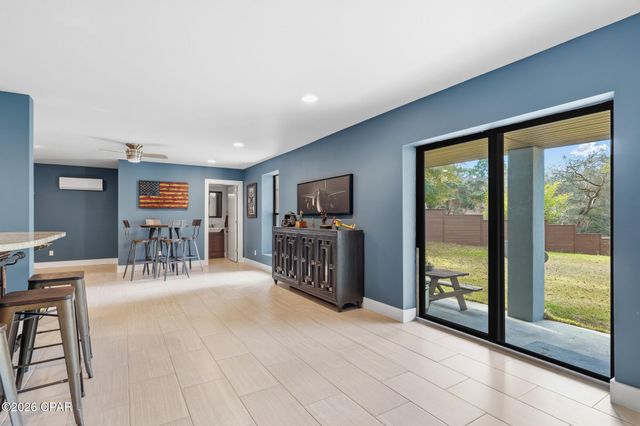 800 Lake Amick Drive, Niceville, FL 32578