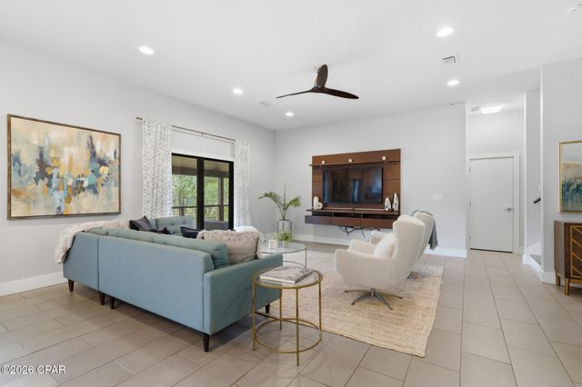 800 Lake Amick Drive, Niceville, FL 32578