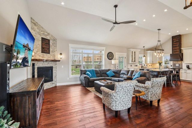 6711 Belmar AVENUE, Racine, WI 53402