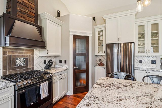 6711 Belmar AVENUE, Racine, WI 53402