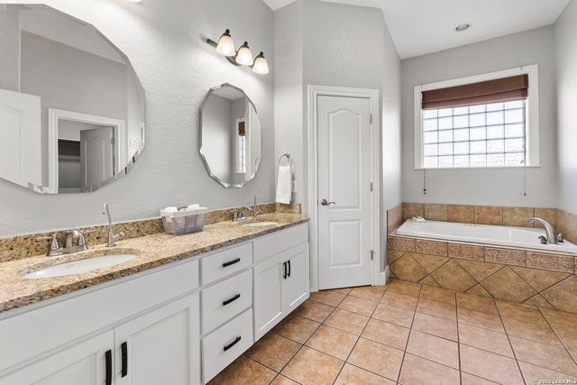 616 Blue Diamond, Boerne, TX 78006