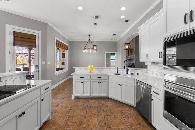 616 Blue Diamond, Boerne, TX 78006