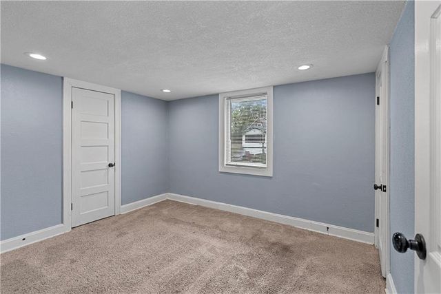 3868 E 59th Street, Kansas City, MO 64130