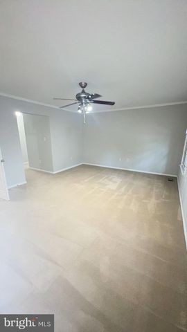 7421 SILVER PINE DR, Springfield, VA 22153