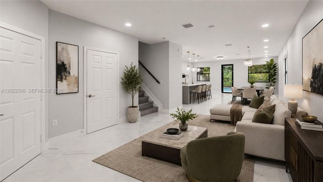 3567 W 110th Ter, Hialeah, FL 33018
