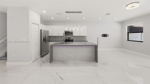 3567 W 110th Ter, Hialeah, FL 33018