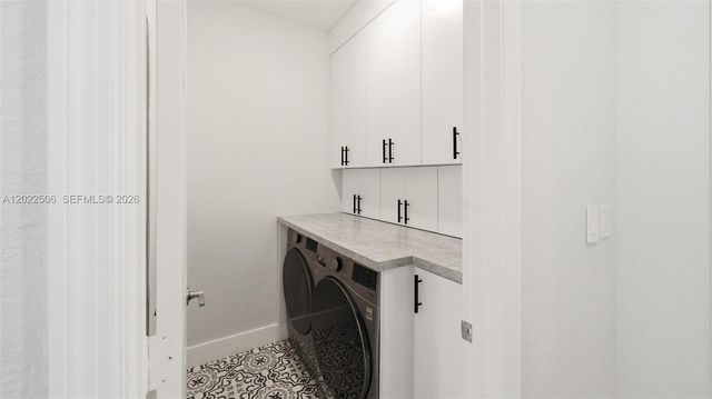 3567 W 110th Ter, Hialeah, FL 33018