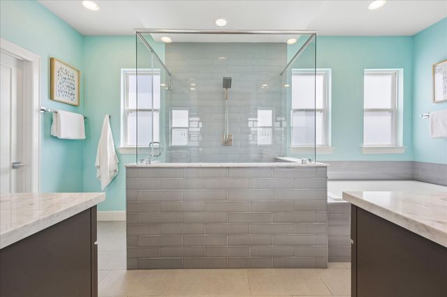 1317 W Clay Street, Houston, TX 77019
