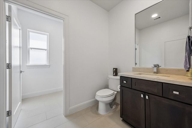 1317 W Clay Street, Houston, TX 77019