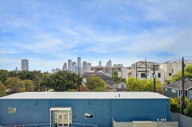 1317 W Clay Street, Houston, TX 77019