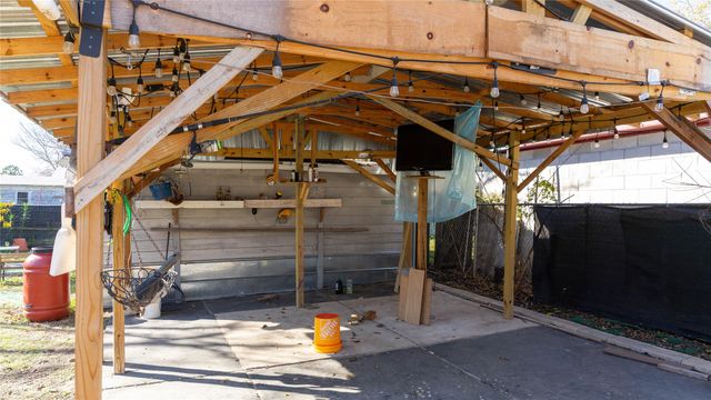 820 N 34th Street, Waco, TX 76710