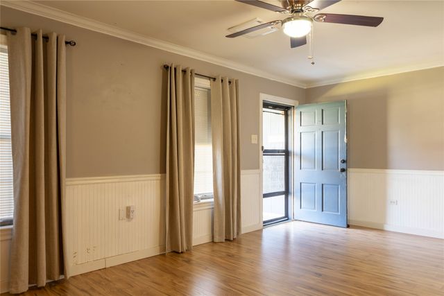 820 N 34th Street, Waco, TX 76710