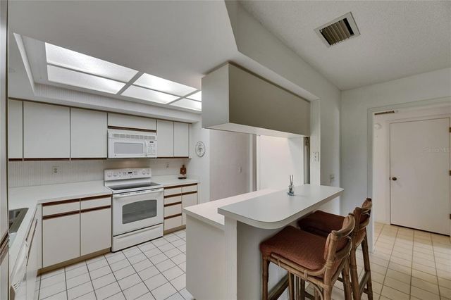 29903 BAYWOOD LANE, Wesley Chapel, FL 33543