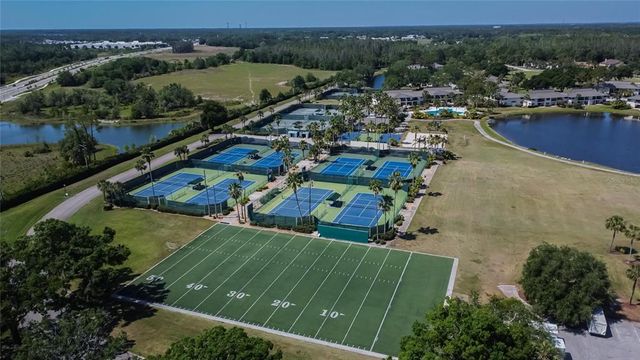 29903 BAYWOOD LANE, Wesley Chapel, FL 33543