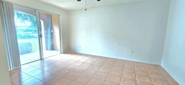 1000 Scotia Drive 106, Hypoluxo, FL 33462