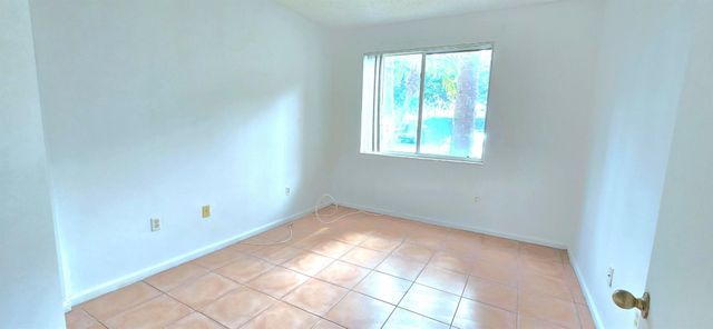 1000 Scotia Drive 106, Hypoluxo, FL 33462