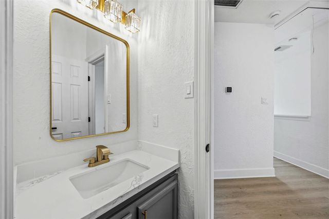 1477 Silverado Drive, Houston, TX 77077