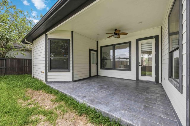 1477 Silverado Drive, Houston, TX 77077