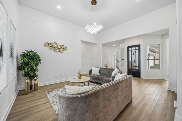 1477 Silverado Drive, Houston, TX 77077