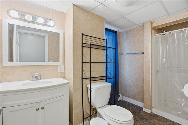 6 Bailey Court, Providence, RI 02909