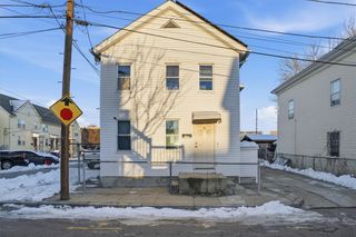 6 Bailey Court, Providence, RI 02909