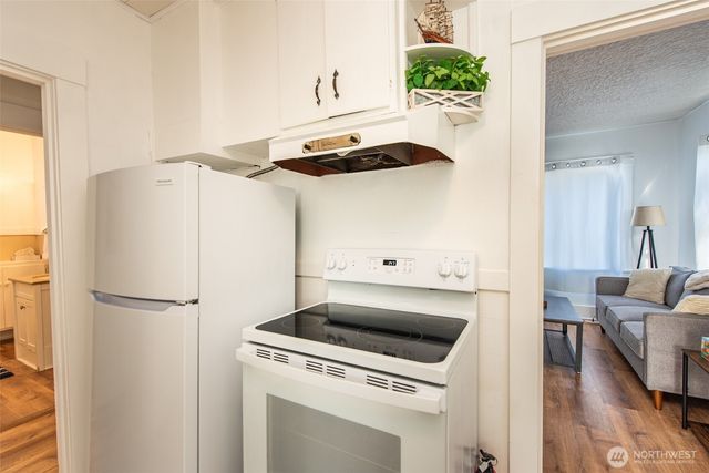 504 E 6th Street, Port Angeles, WA 98362