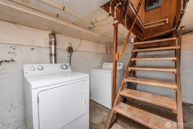 504 E 6th Street, Port Angeles, WA 98362