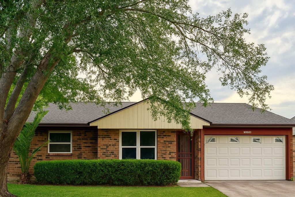 11910 Hunkler Drive, Houston, TX 77047