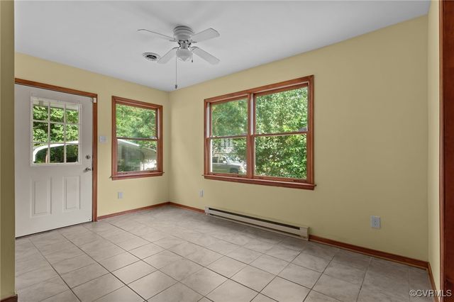 21613 Hudson St, Chesterfield, VA 23803