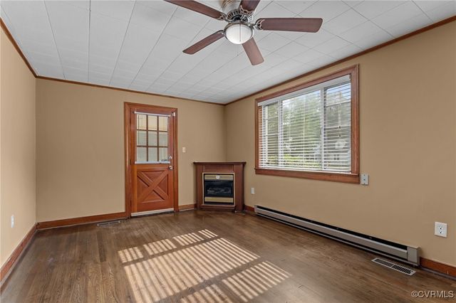 21613 Hudson St, Chesterfield, VA 23803