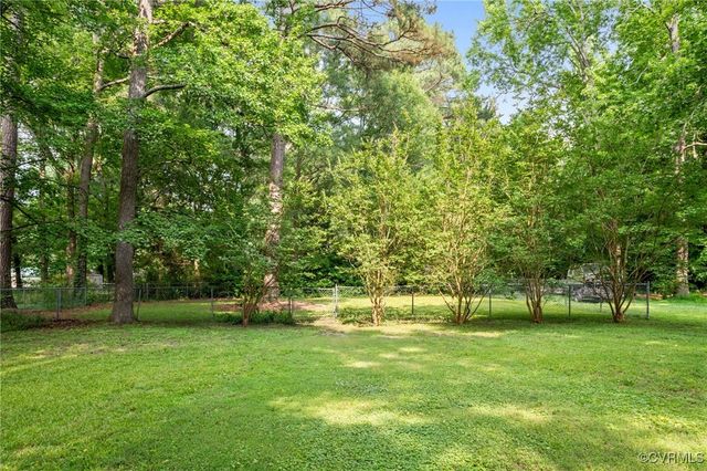 21613 Hudson St, Chesterfield, VA 23803