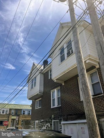 7242 SANSOM ST, Upper Darby, PA 19082