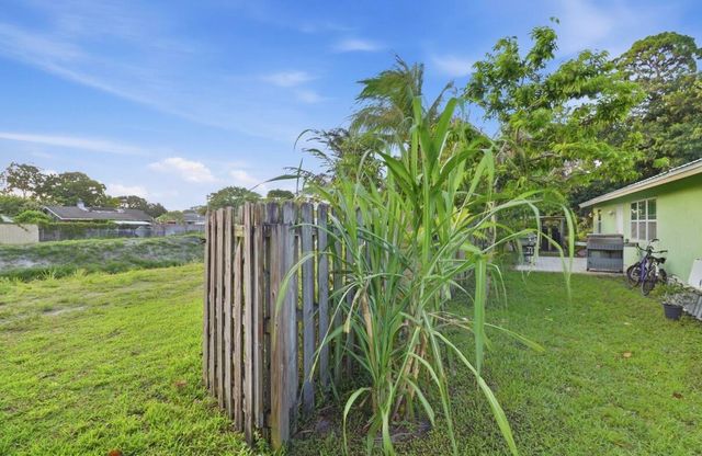 309 Hach Lane, Royal Palm Estates, West Palm Beach, FL 33415