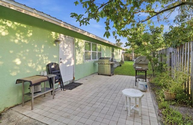 309 Hach Lane, Royal Palm Estates, West Palm Beach, FL 33415