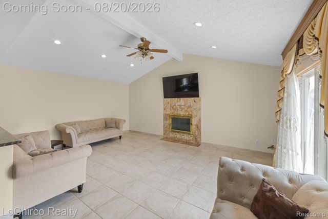 38134 Chatham Court, Sterling Heights, MI 48310