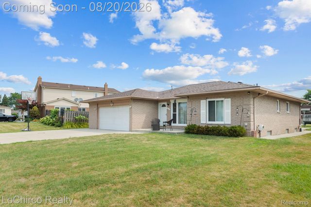 38134 Chatham Court, Sterling Heights, MI 48310