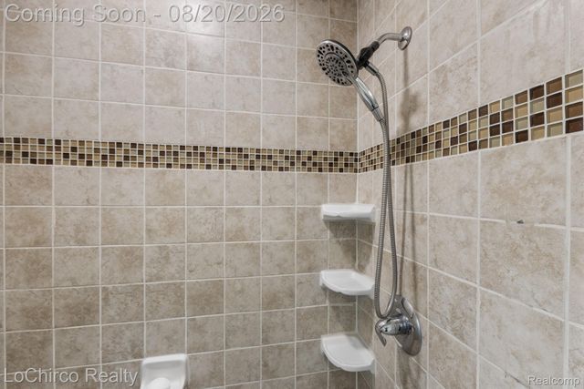 38134 Chatham Court, Sterling Heights, MI 48310
