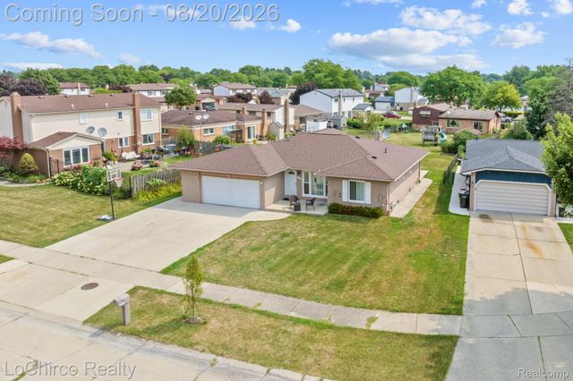 38134 Chatham Court, Sterling Heights, MI 48310