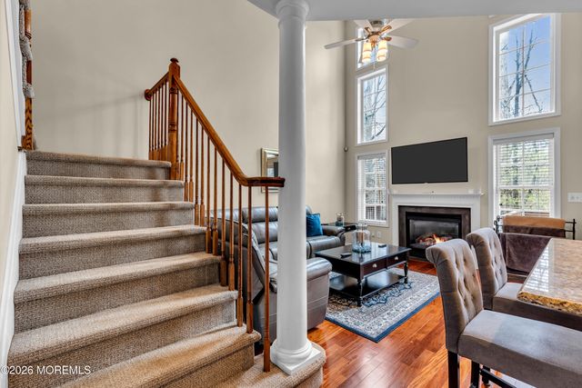 83 Ironwood Court, Middletown, NJ 07748