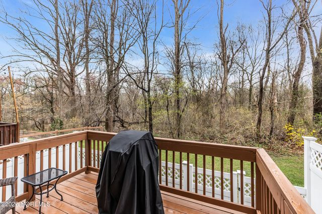 83 Ironwood Court, Middletown, NJ 07748