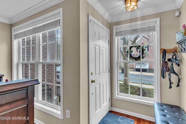 83 Ironwood Court, Middletown, NJ 07748