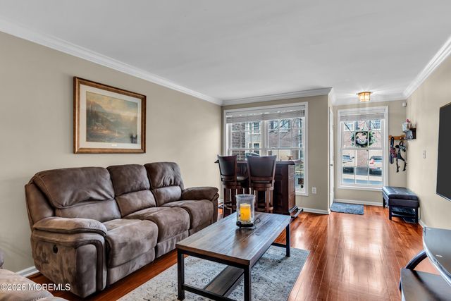 83 Ironwood Court, Middletown, NJ 07748