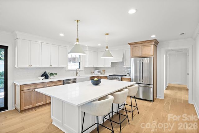 839 Montford Drive, Charlotte, NC 28209
