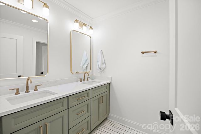839 Montford Drive, Charlotte, NC 28209