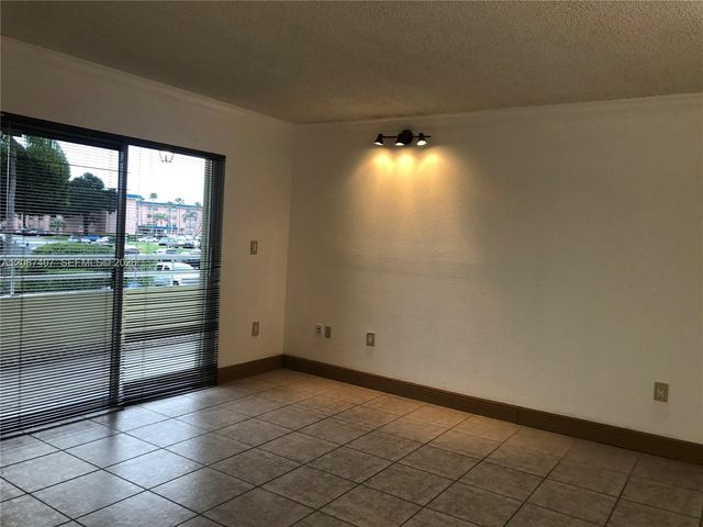 10755 SW 108th Avenue 201, Miami, FL 33176