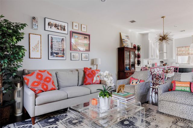 2412 Wilson ST A, Austin, TX 78704