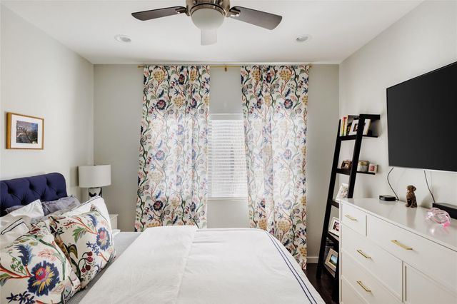 2412 Wilson ST A, Austin, TX 78704